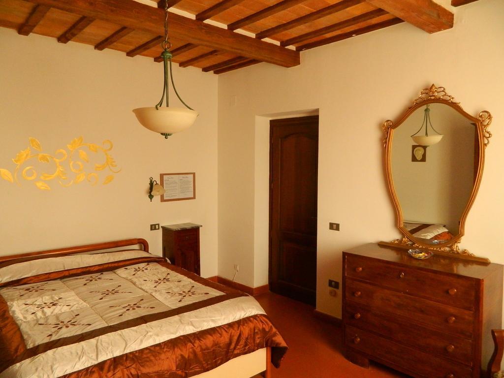 Appartement Palazzo Nanni à Montefalco Chambre photo