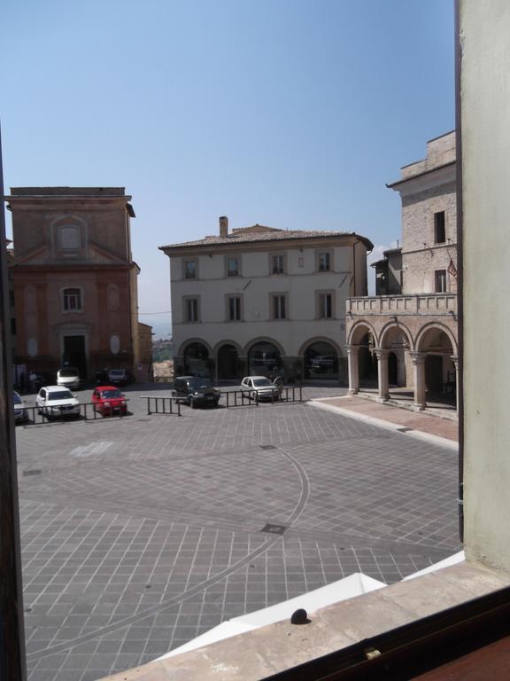 Appartement Palazzo Nanni à Montefalco Chambre photo